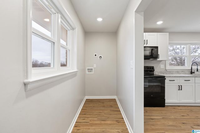 928 CENTER PLACE SW, Birmingham, AL 35211