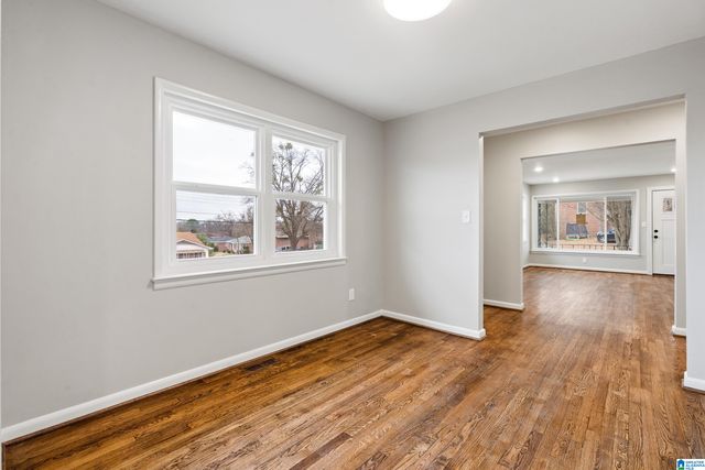 928 CENTER PLACE SW, Birmingham, AL 35211