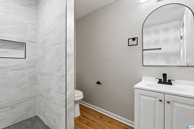 928 CENTER PLACE SW, Birmingham, AL 35211