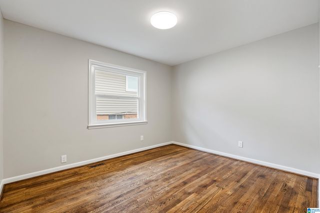 928 CENTER PLACE SW, Birmingham, AL 35211