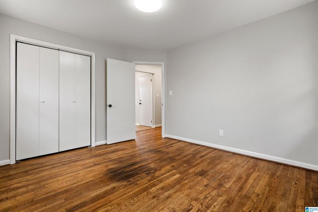 928 CENTER PLACE SW, Birmingham, AL 35211