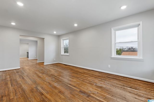 928 CENTER PLACE SW, Birmingham, AL 35211