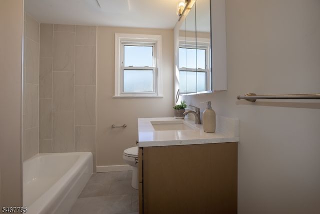431 Sidorske Ave, Manville Boro, NJ 08835