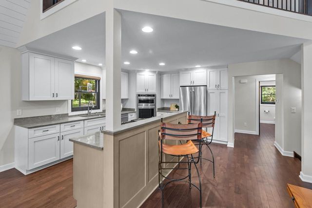 W2247 Beulah Heights ROAD, East Troy, WI 53120