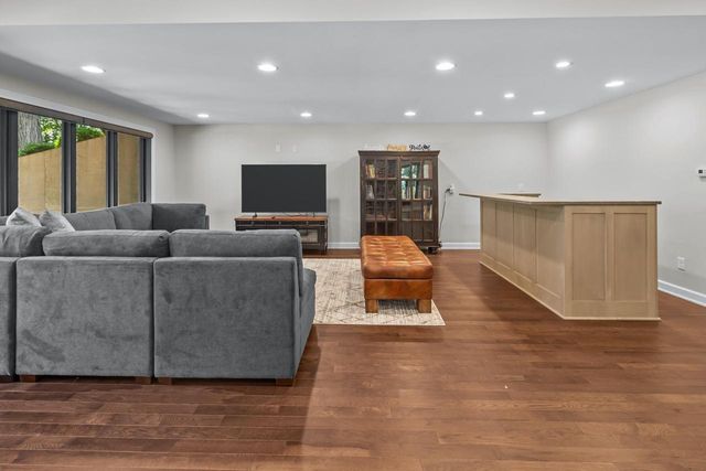 W2247 Beulah Heights ROAD, East Troy, WI 53120