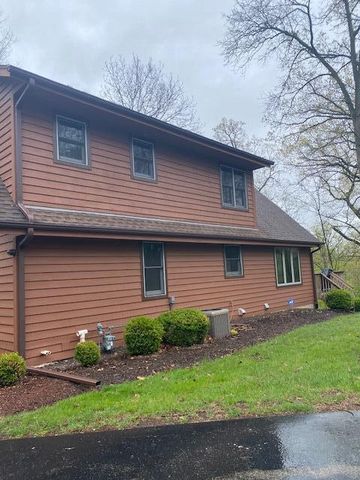 W2247 Beulah Heights ROAD, East Troy, WI 53120