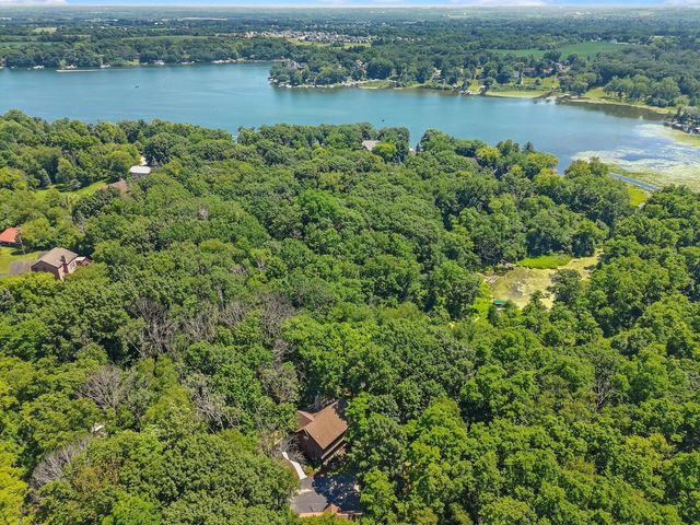 W2247 Beulah Heights ROAD, East Troy, WI 53120