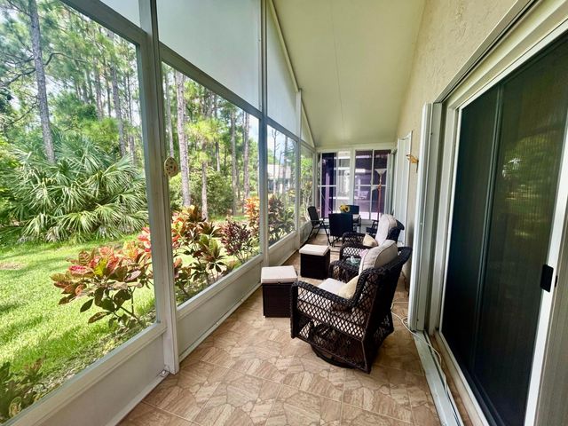 647 NW San Remo Circle, Port St. Lucie, Port St Lucie, FL 34986