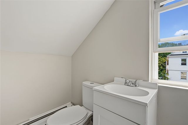 142 Oxford Street, Providence, RI 02905