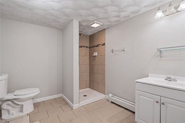 142 Oxford Street, Providence, RI 02905