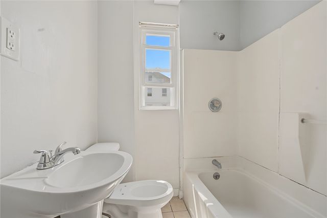 142 Oxford Street, Providence, RI 02905