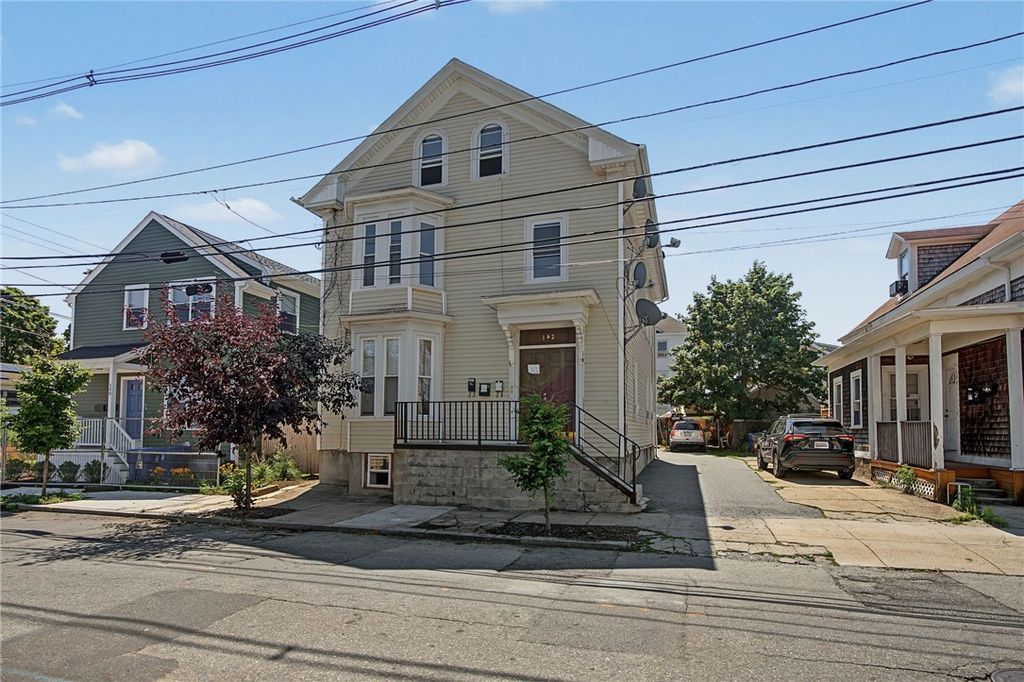 142 Oxford Street, Providence, RI 02905