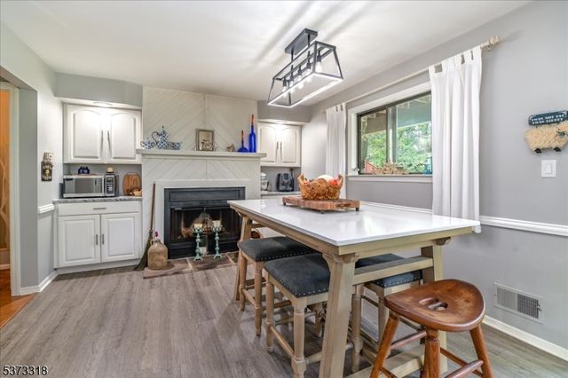 7 Brookside Hts F, Wanaque Boro, NJ 07465