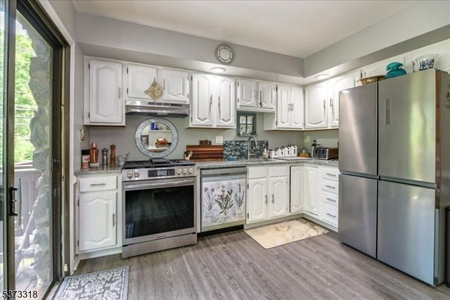 7 Brookside Hts F, Wanaque Boro, NJ 07465