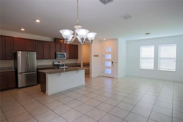7381 ALPINE BUTTERFLY LANE, Orlando, FL 32819