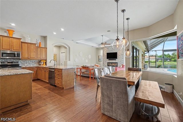 15220 Blackhawk DR, Fort Myers, FL 33912