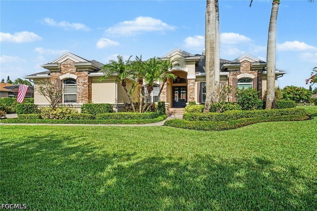 15220 Blackhawk DR, Fort Myers, FL 33912