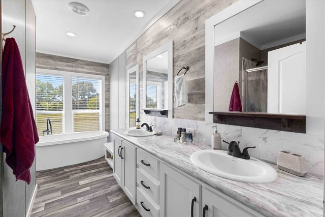 2973 Eddy Gatesville Parkway, Eddy, TX 76524