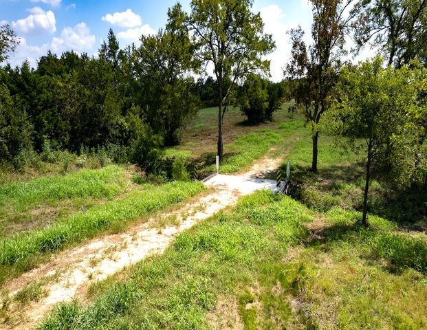 2973 Eddy Gatesville Parkway, Eddy, TX 76524