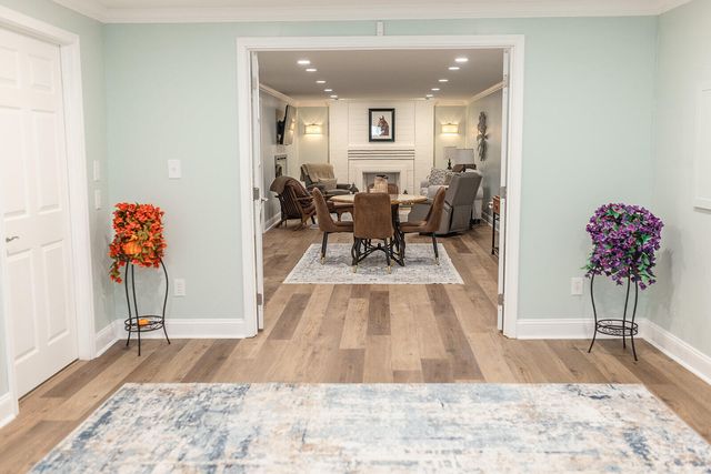 300 E Scotts Ferry Road, Versailles, KY 40383