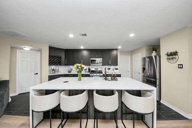 19110 Remington Springs Drive, Houston, TX 77073