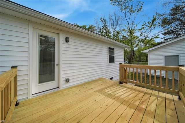 1256 Poquoson AVE, Poquoson, VA 23662