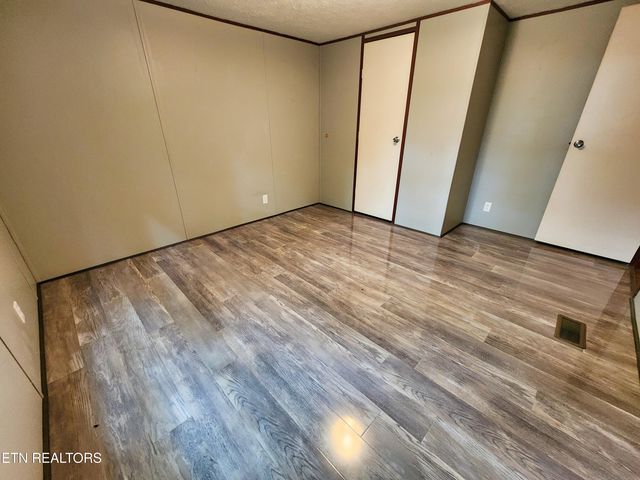334 Corrington Lane, Lafollette, TN 37766