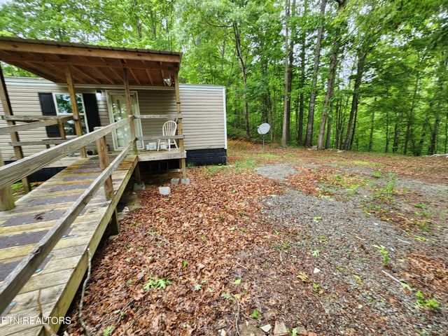 334 Corrington Lane, Lafollette, TN 37766