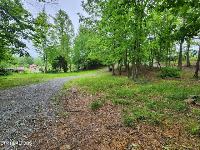 334 Corrington Lane, Lafollette, TN 37766