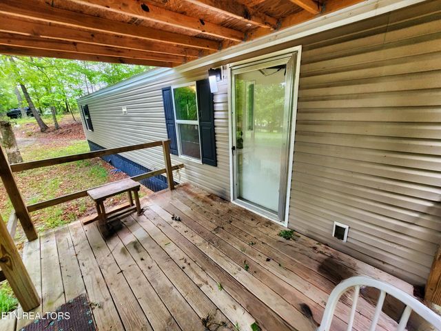 334 Corrington Lane, Lafollette, TN 37766