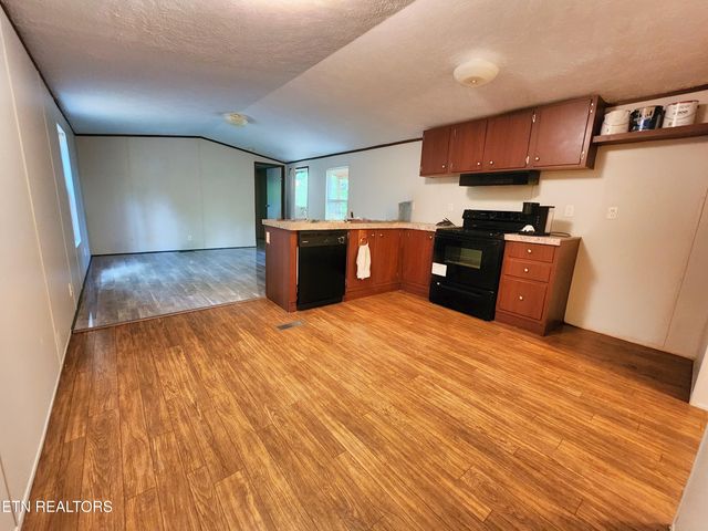 334 Corrington Lane, Lafollette, TN 37766