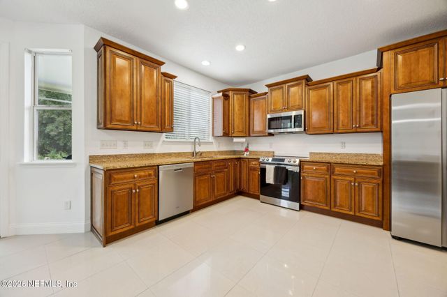 76002 TIDEVIEW Lane, Yulee, FL 32097