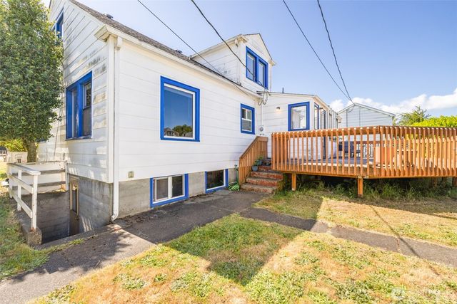 218 S Jones Street, Port Angeles, WA 98362