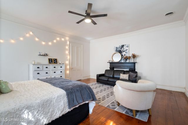 251 S Craft Street, Holly Springs, MS 38635