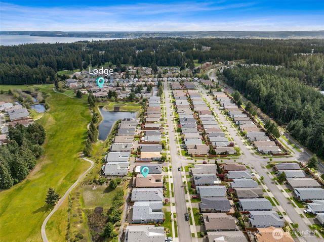 8633 Bainbridge Loop NE, Lacey, WA 98516