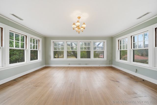 1724 E 8th Street, Okmulgee, OK 74447