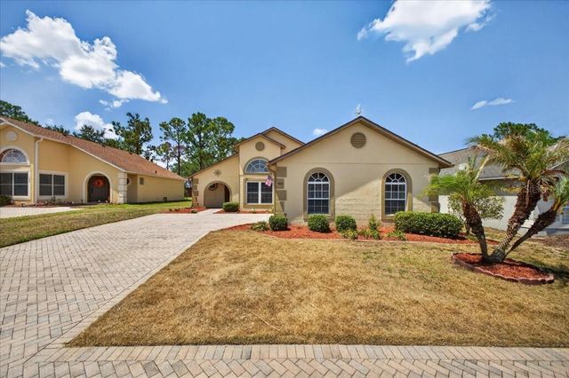 1033 KNIGHTSBRIDGE CIRCLE, Davenport, FL 33896