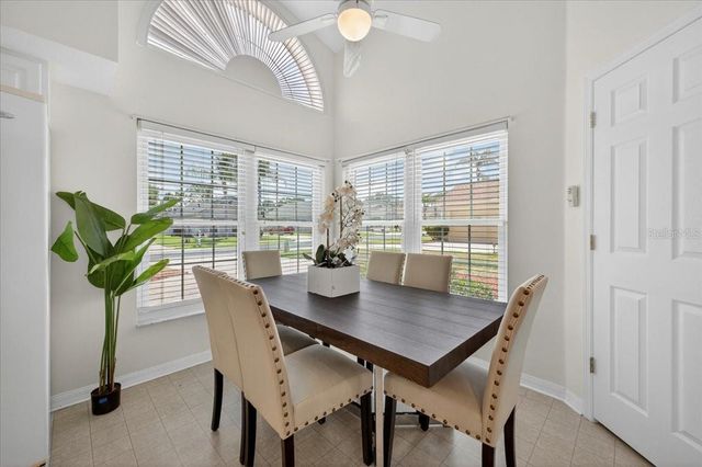 1033 KNIGHTSBRIDGE CIRCLE, Davenport, FL 33896
