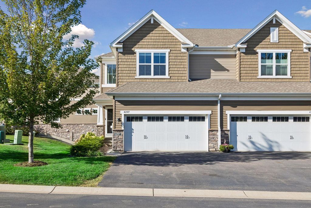 4297 Corn Silk Lane, Woodbury, MN 55129