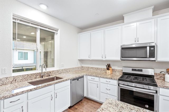 4174 Sally Ride Way, Sacramento, CA 95834