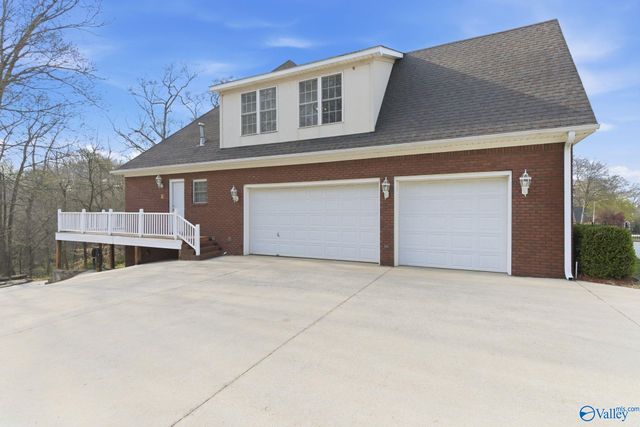 112 Clear Springs Circle, Hazel Green, AL 35750