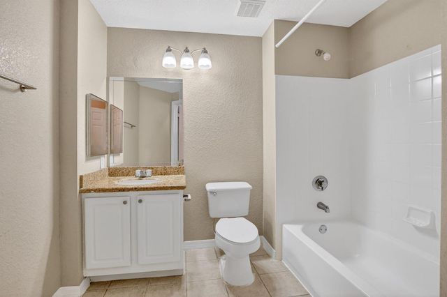 15085 Michelangelo Boulevard 105, Delray Beach, FL 33446