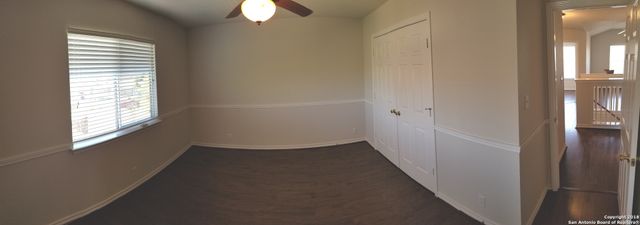 806 Thomas Ridge, San Antonio, TX 78251