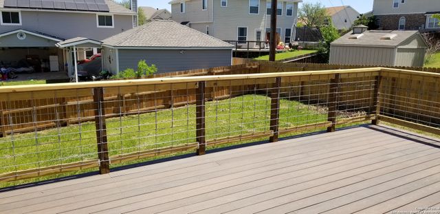 806 Thomas Ridge, San Antonio, TX 78251