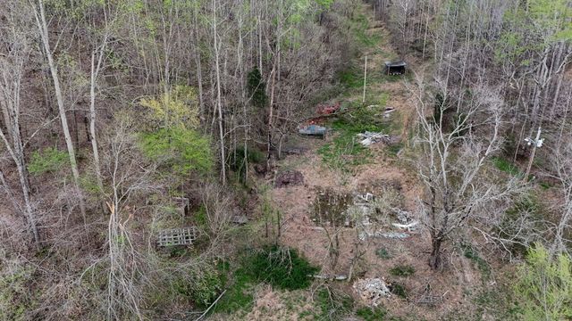 1755 Williams Rd, Centerville, TN 37033