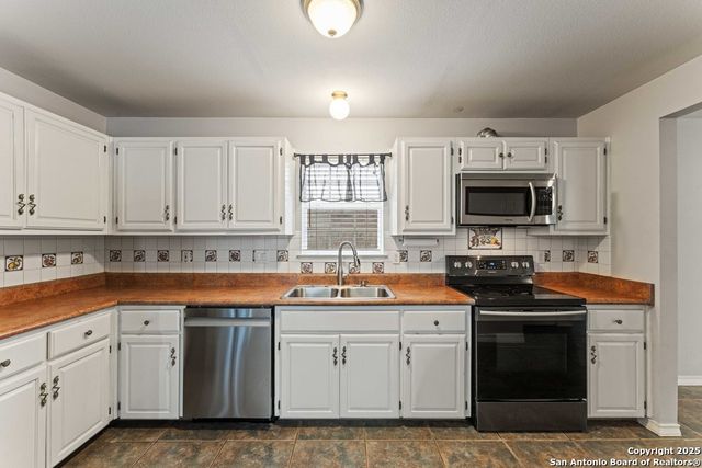 13802 Fairway, San Antonio, TX 78217