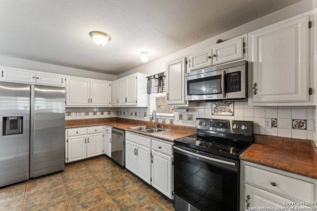 13802 Fairway, San Antonio, TX 78217