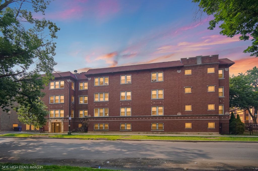 2511 E 76th Street 3, Chicago, IL 60649