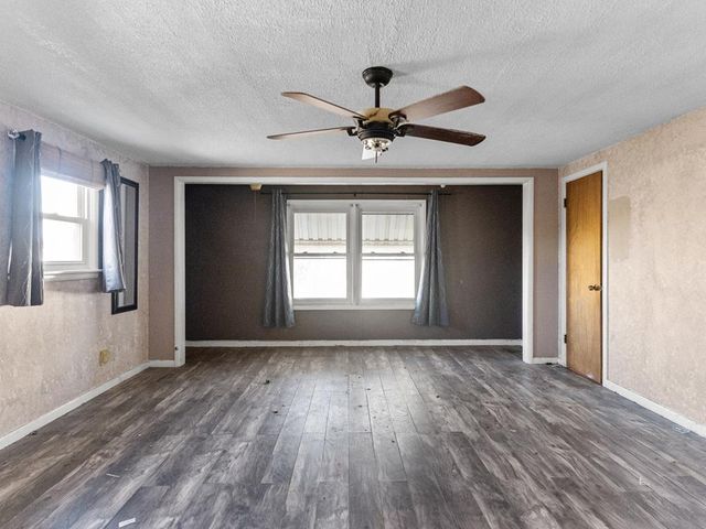 904 NW 6th St, Andrews, TX 79714