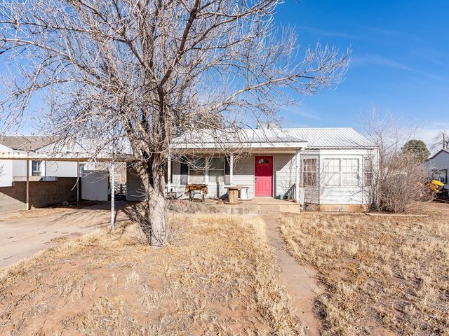 904 NW 6th St, Andrews, TX 79714